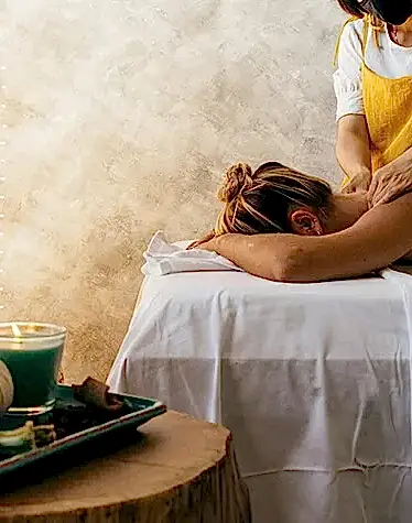 The Benefits of Aromatherapy Massage